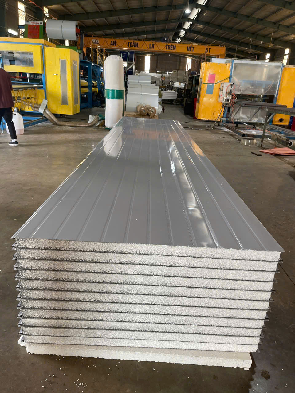 Tấm Panel EPS cách nhiệt tại Phát Đạt