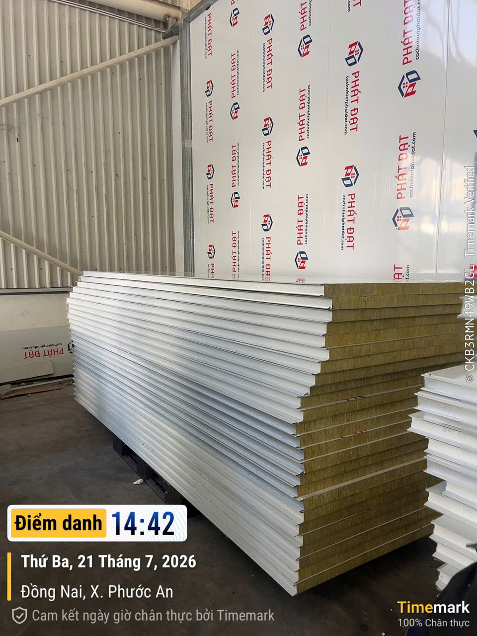 tam-panel-rockwool-50mm-ton-5-zem-giao-cong-ty-sinoma-viet-nam